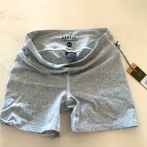 Nobull Women’s Short Grey Size XS NWT